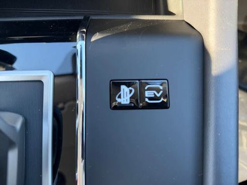 New 2026 Mitsubishi Outlander SEL image 19