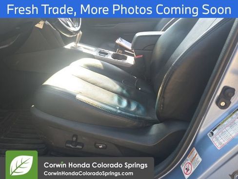 Used 2011 Subaru Legacy 2.5i Limited AWD/4WD image 10