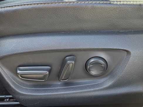 Used 2019 Toyota Camry XSE image 14