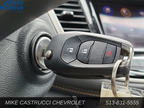 Used 2020 Chevrolet Trax LS AWD/4WD image 20