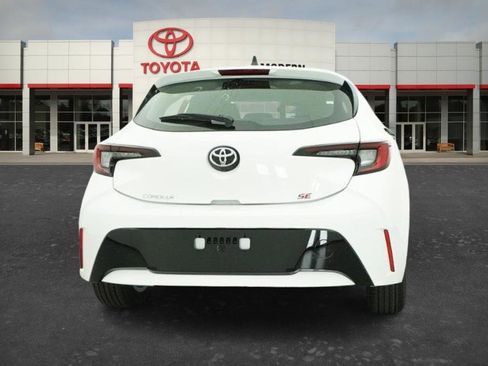 New 2026 Toyota Corolla SE FWD image 11
