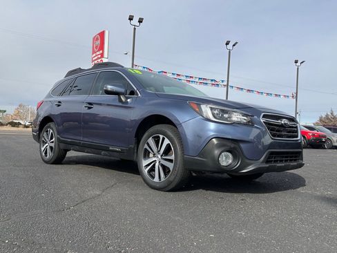 Used 2018 Subaru Outback 3.6R Limited image 35