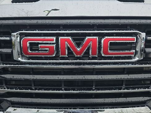 Certified 2025 GMC Sierra 3500 SLT w/ X31 Off-Road Package image 34