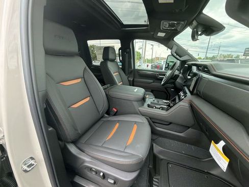 New 2026 GMC Sierra 2500 AT4 AWD/4WD image 21