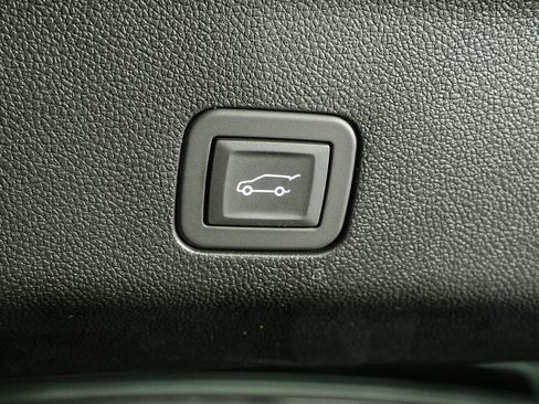 Used 2026 Cadillac Escalade Sport w/ Touring Package AWD/4WD image 38