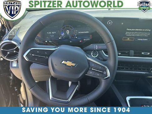 New 2026 Chevrolet Equinox LT w/ Convenience Package II FWD image 13