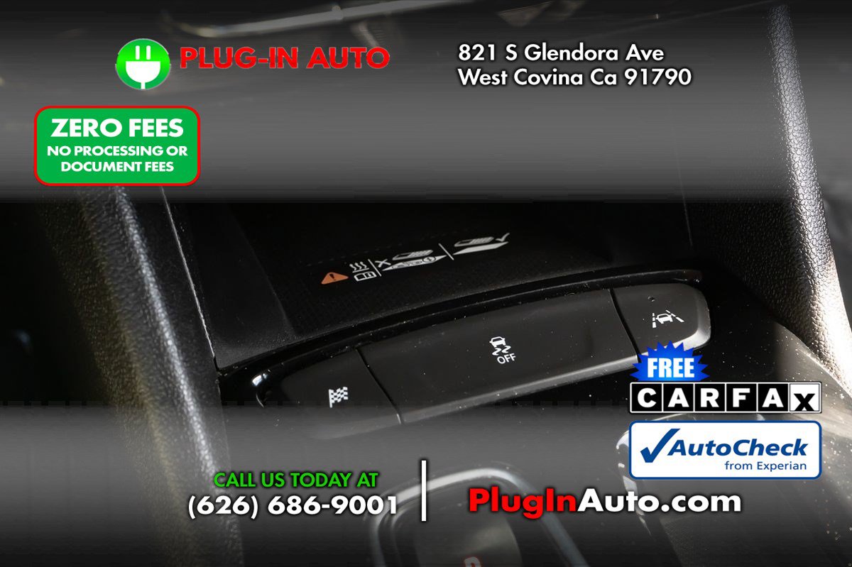 Used 2022 Chevrolet Bolt EUV LT w/ Driver Confidence Package FWD image 20