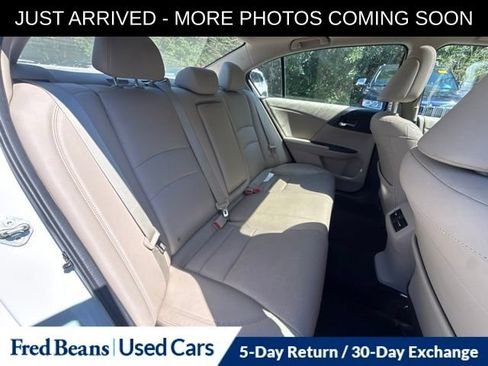 Used 2015 Honda Accord EX-L image 11