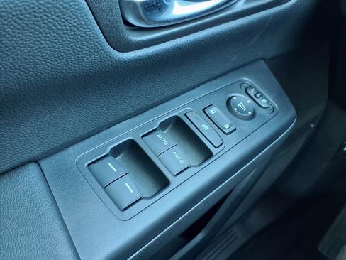 Certified 2025 Honda CR-V Sport image 10