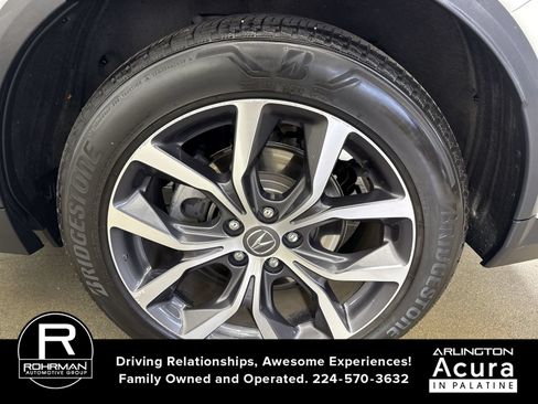 Certified 2024 Acura MDX SH-AWD w/ Technology Package image 5