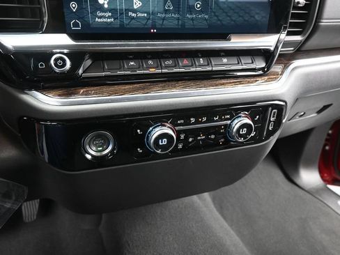 Used 2024 GMC Sierra 1500 Elevation RWD image 16