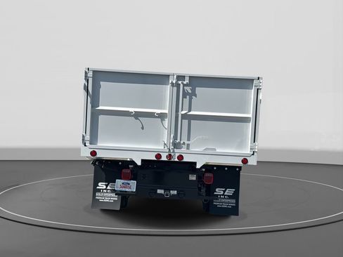 New 2025 Ford F550 2WD Regular Cab Super Duty image 6