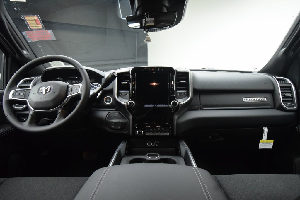 New 2027 RAM 3500 Big Horn AWD/4WD image 39