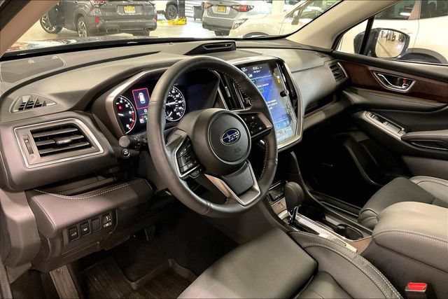 Used 2025 Subaru Ascent Touring AWD/4WD image 14
