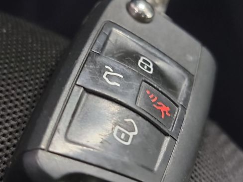 Used 2022 Volkswagen Jetta Sport FWD image 31