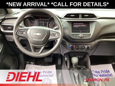 Used 2022 Chevrolet TrailBlazer LT AWD/4WD image 25