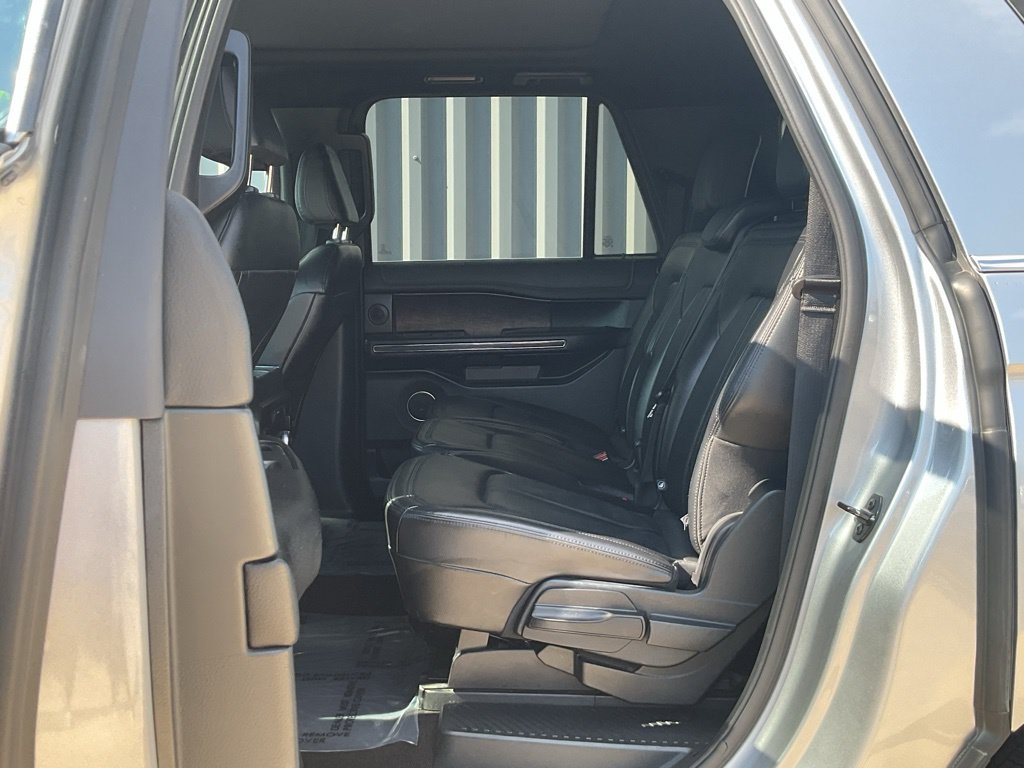Used 2021 Ford Expedition Max Limited AWD/4WD image 20