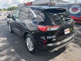 Used 2022 Ford Escape SE image 5