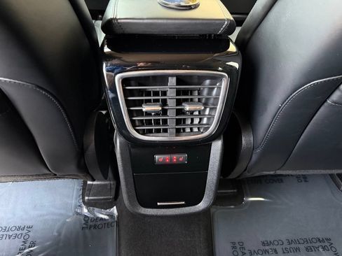 Used 2022 Lincoln Nautilus Reserve FWD image 23