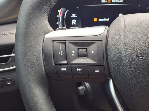 Used 2025 INFINITI QX60 Luxe w/ Black Edition image 15