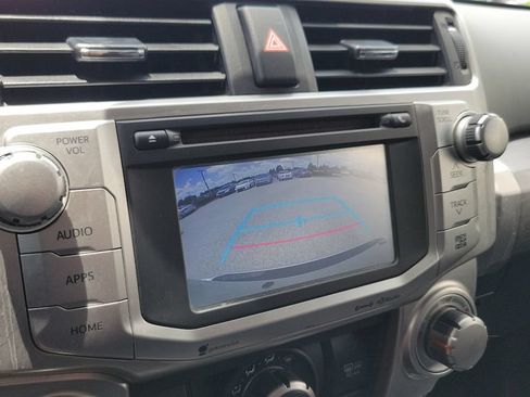 Used 2017 Toyota 4Runner SR5 Premium RWD image 18