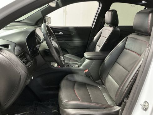 Used 2022 Chevrolet Equinox RS w/ RS Leather Package image 21