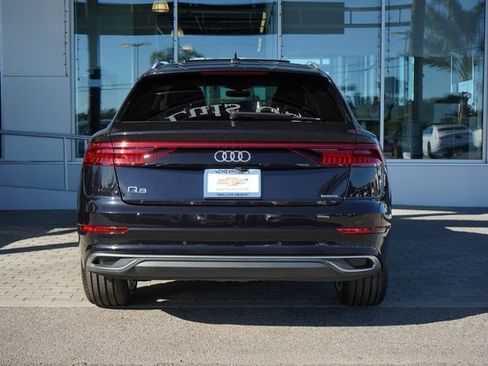 Used 2019 Audi Q8 Premium w/ Convenience Package image 7