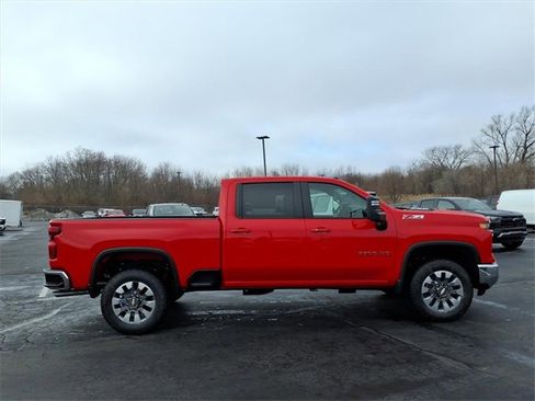 New 2026 Chevrolet Silverado 3500 LT w/ True North Edition image 2
