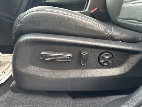 Used 2021 Honda CR-V Touring image 17