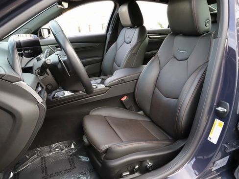 Used 2025 Cadillac CT5 Sport w/ Technology Package image 18