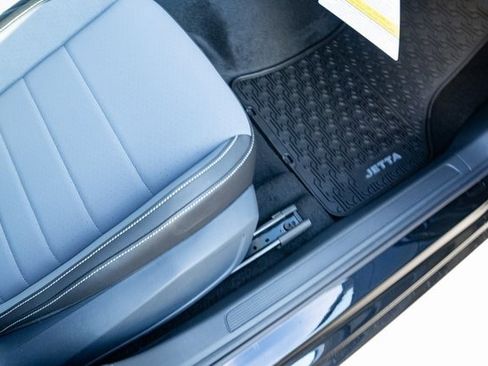 New 2026 Volkswagen Jetta SE image 42