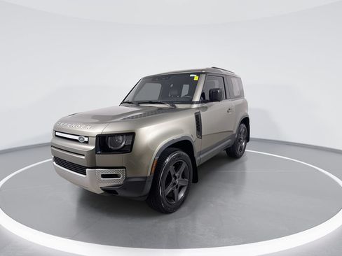 Used 2023 Land Rover Defender 90 S AWD/4WD image 4