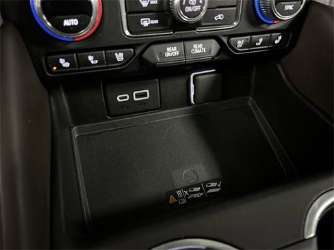 Certified 2023 GMC Yukon SLT w/ SLT Premium Package image 35