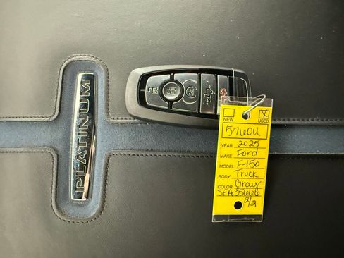 Used 2025 Ford F150 Platinum AWD/4WD image 38