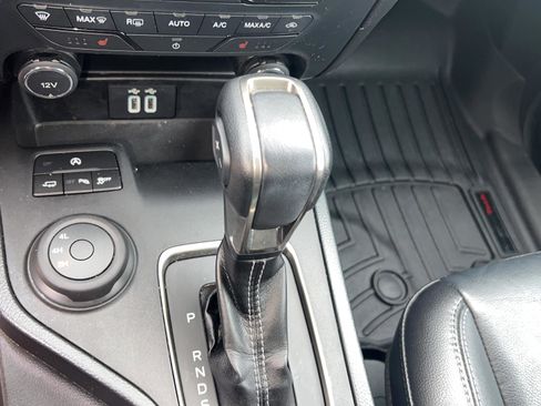 Used 2021 Ford Ranger Lariat w/ Equipment Group 501A High image 16