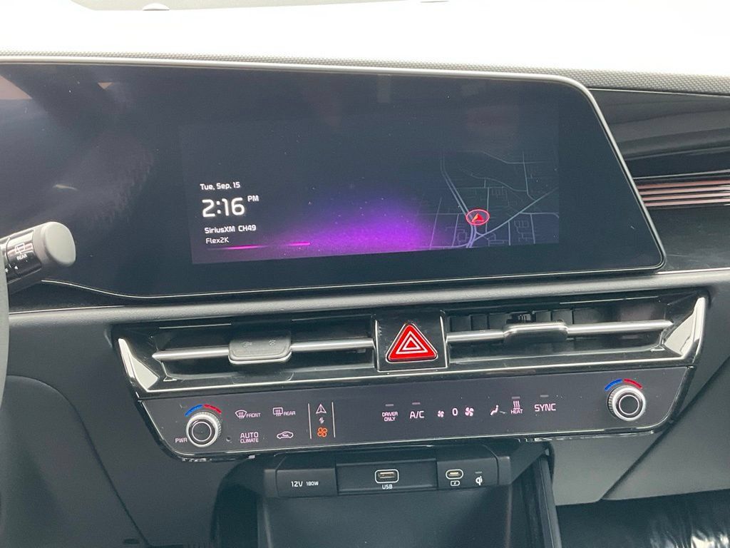 Used 2024 Kia Niro Wind FWD image 43