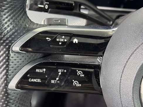 Used 2024 Mercedes-Benz CLE 300 4MATIC Cabriolet image 24