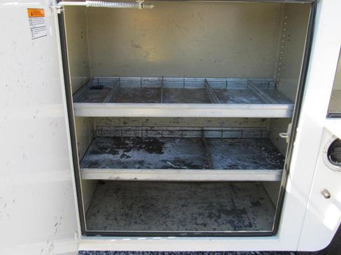 Used 2022 Chevrolet Silverado 3500 LT w/ Convenience Package image 15