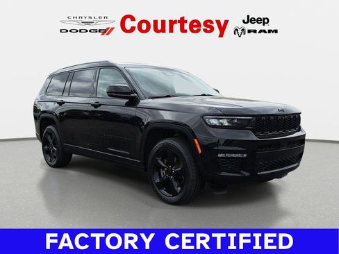 Certified 2023 Jeep Grand Cherokee L Limited w/ Luxury Tech Group II AWD/4WD image 1