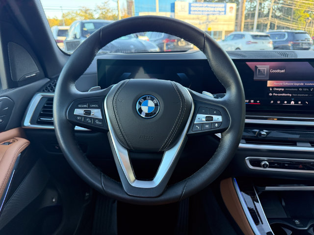 Certified 2024 BMW X5 xDrive50e w/ Premium Package AWD/4WD image 15