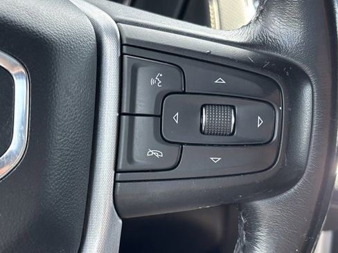 Used 2021 GMC Yukon SLT RWD image 32