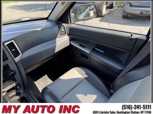 Used 2008 Jeep Grand Cherokee Laredo image 14