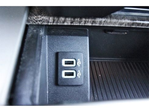 Used 2019 Ford F250 Lariat w/ Lariat Ultimate Package image 29