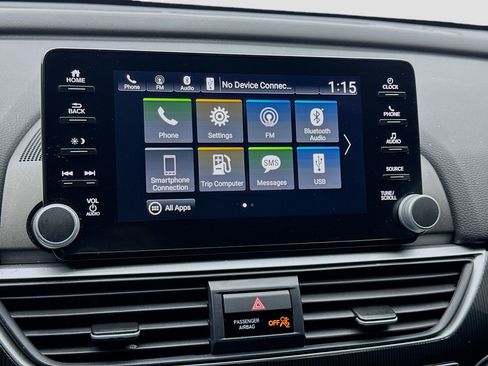 Used 2020 Honda Accord Sport image 9