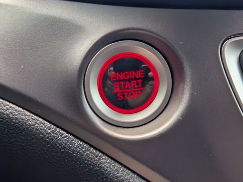 Used 2019 Honda Ridgeline RTL image 16