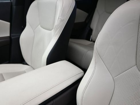 Used 2024 Lexus RX 350 Premium Plus w/ Convenience Package image 14