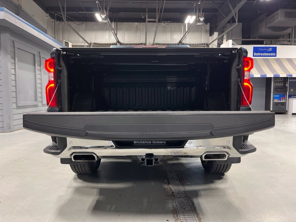 Used 2019 Chevrolet Silverado 1500 LTZ w/ LTZ Plus Package AWD/4WD image 32