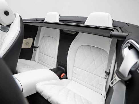 Used 2025 Mercedes-Benz SL 63 AMG 4MATIC image 13