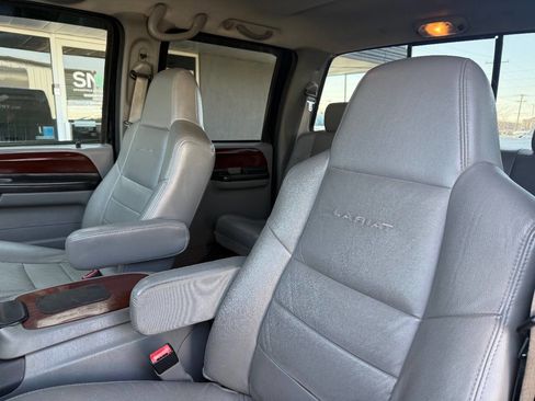 Used 2007 Ford F350 Lariat image 19