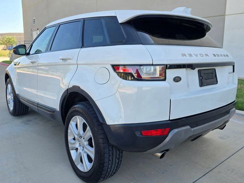 Used 2018 Land Rover Range Rover Evoque SE Premium AWD/4WD image 6